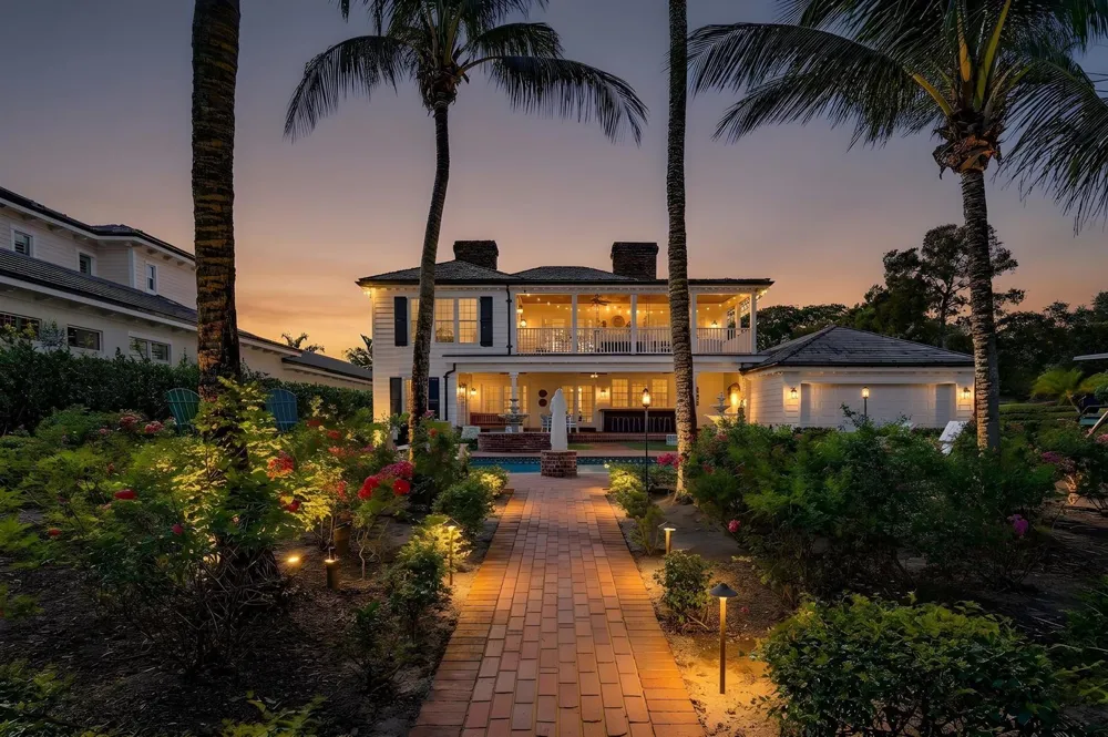 19153 SE Jupiter River Drive Jupiter, FL 33458
