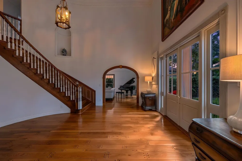 19153 SE Jupiter River Drive Jupiter, FL 33458