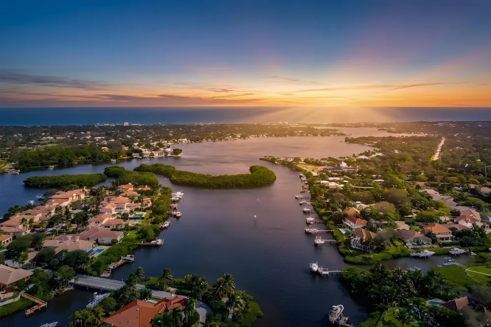 19153 SE Jupiter River Drive Jupiter, FL 33458