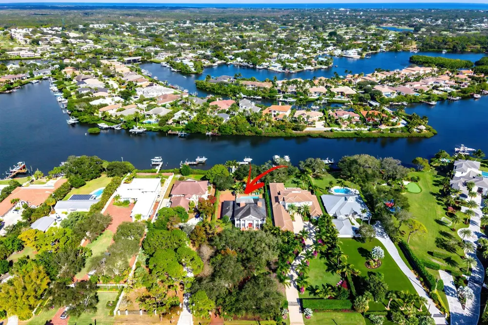 19153 SE Jupiter River Drive Jupiter, FL 33458