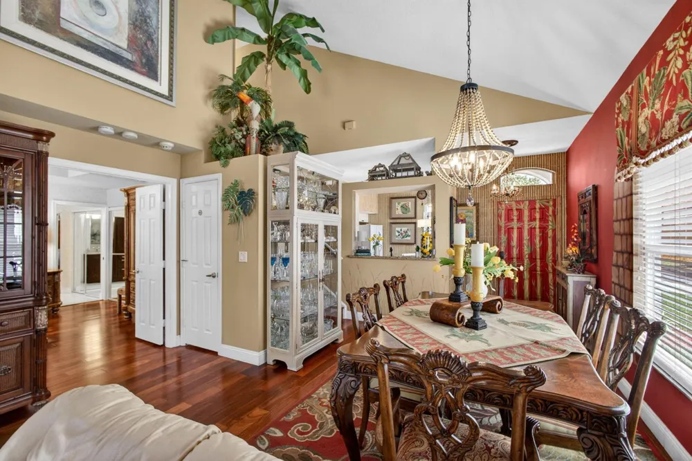 5137 Elpine Way Riviera Beach, FL 33418