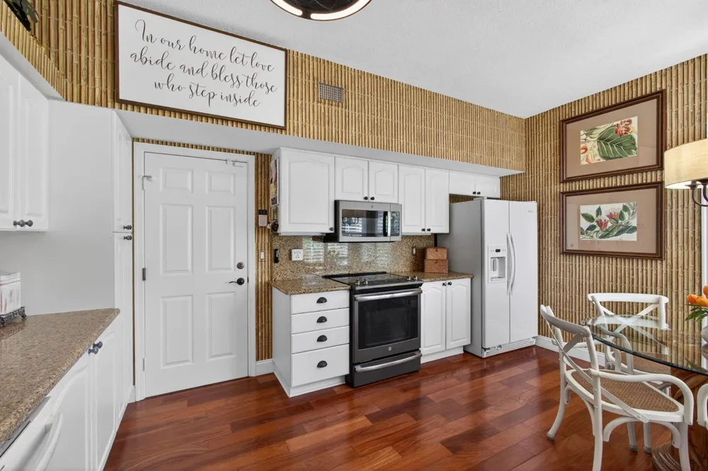 5137 Elpine Way Riviera Beach, FL 33418