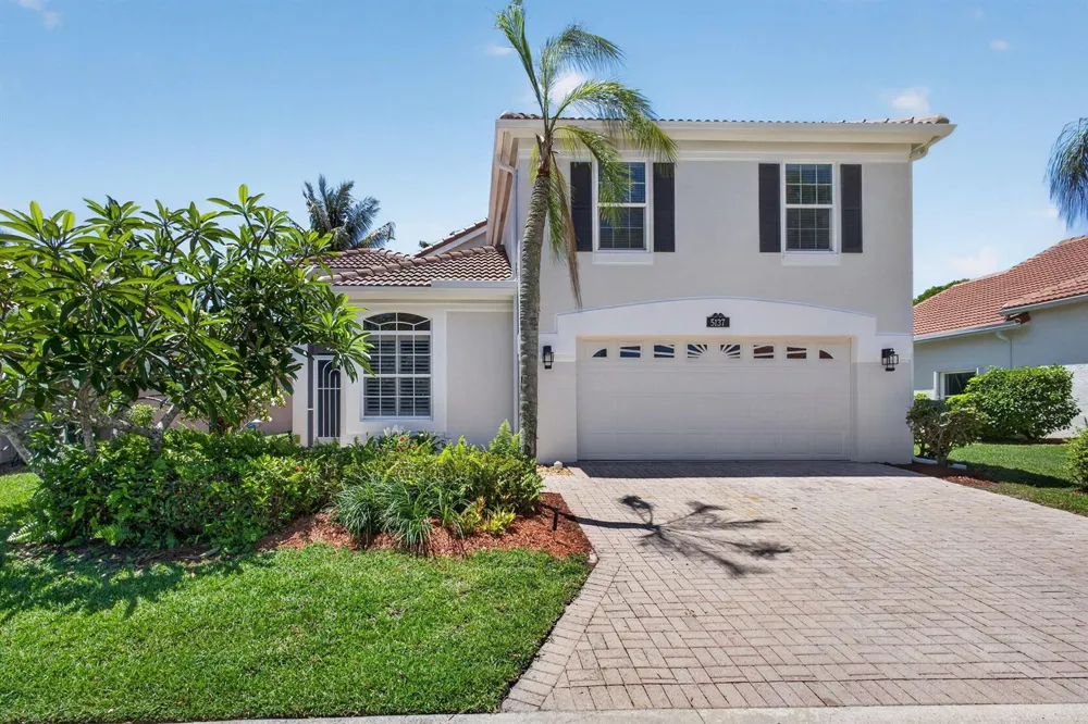 5137 Elpine Way Riviera Beach, FL 33418