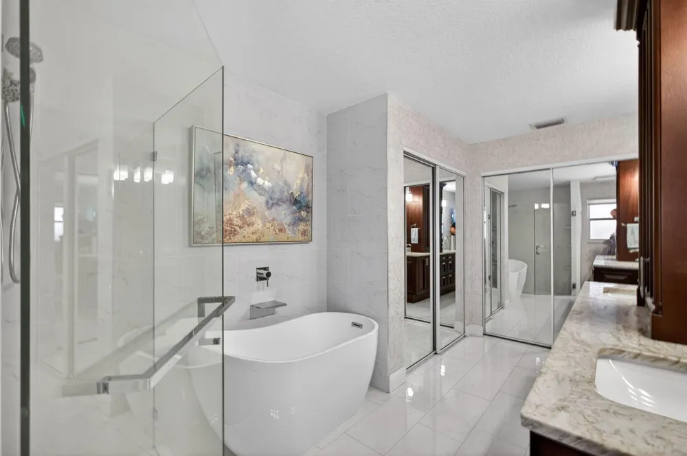 5137 Elpine Way Riviera Beach, FL 33418