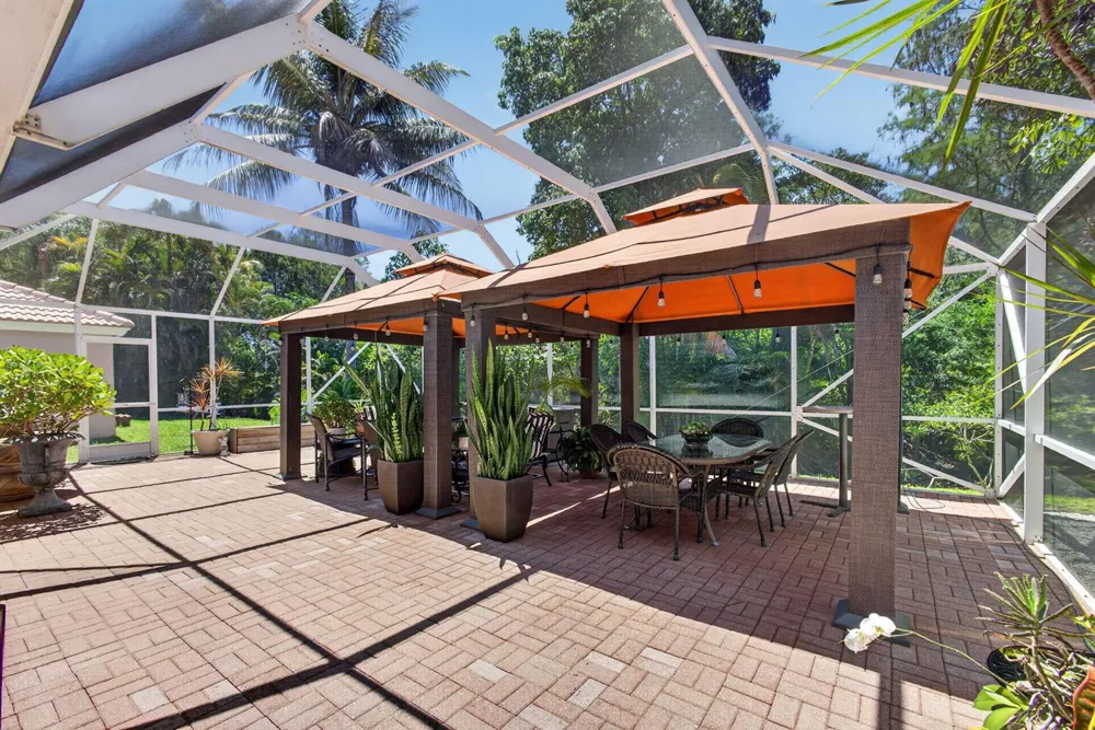 5137 Elpine Way Riviera Beach, FL 33418