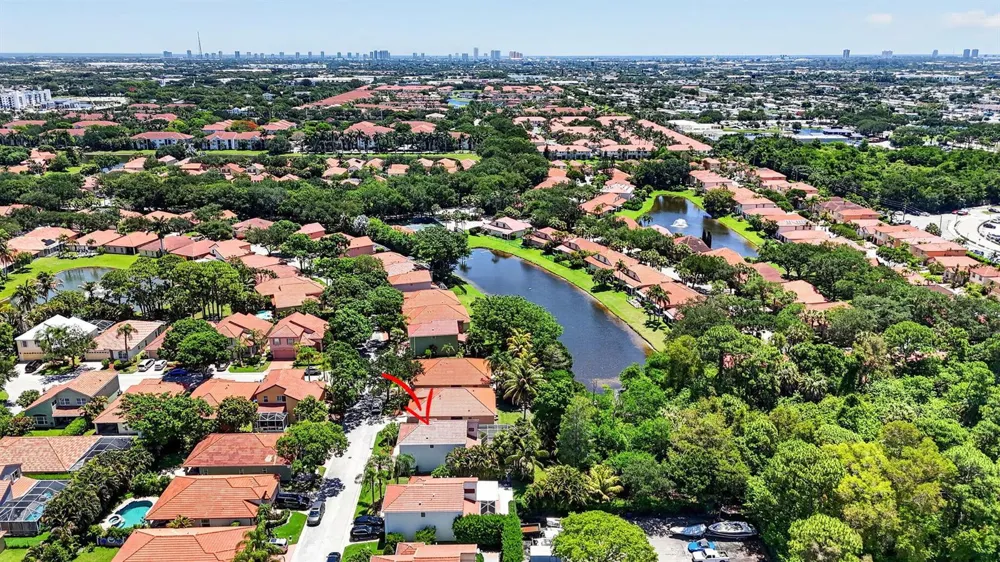 5137 Elpine Way Riviera Beach, FL 33418