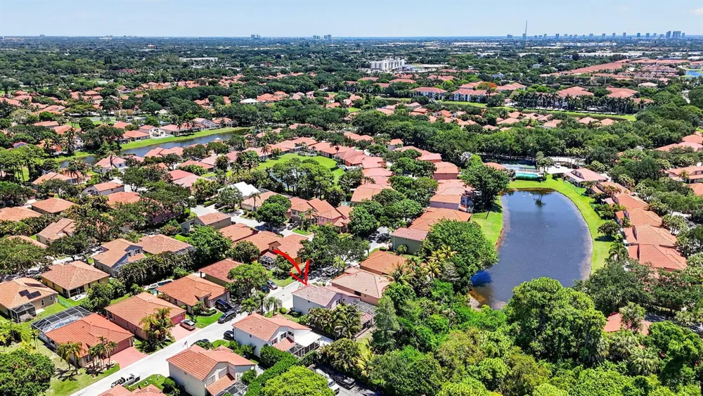 5137 Elpine Way Riviera Beach, FL 33418