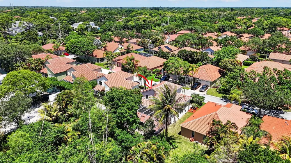 5137 Elpine Way Riviera Beach, FL 33418