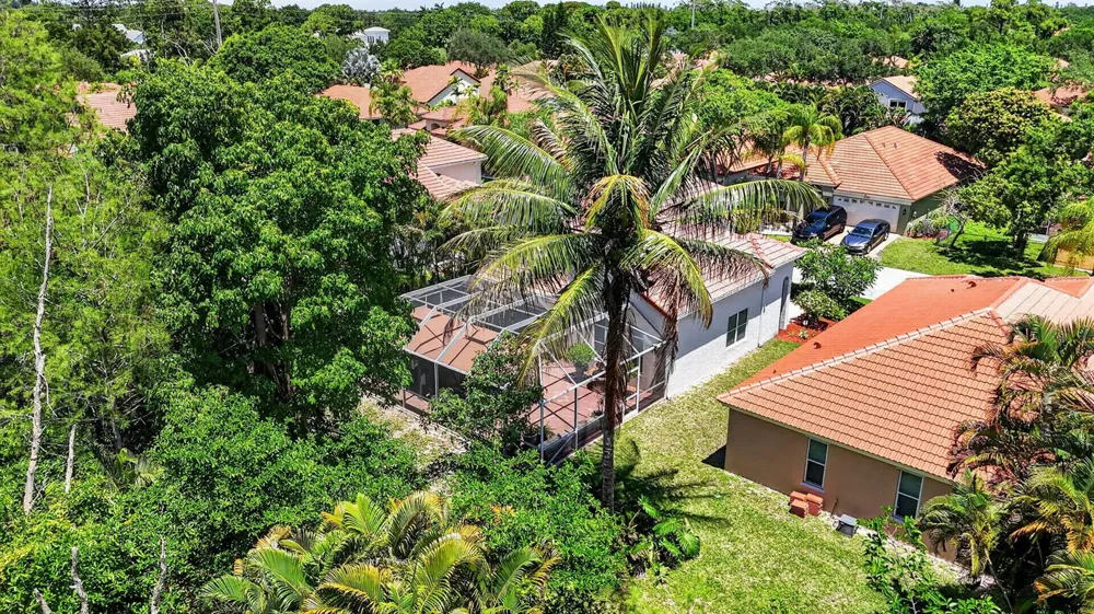 5137 Elpine Way Riviera Beach, FL 33418