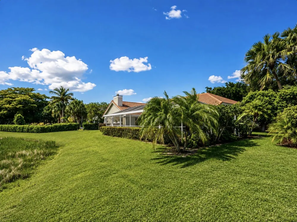 2 Old Fence Road Palm Beach Gardens, FL 33418