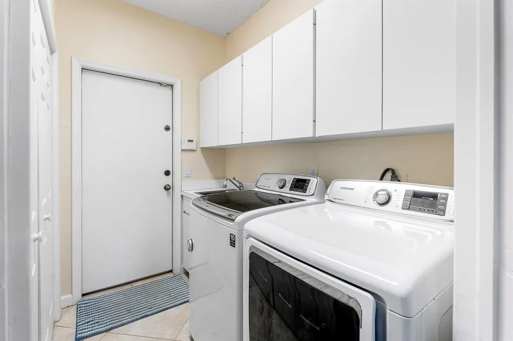 8926 SE North Passage Way Jupiter, FL 33469
