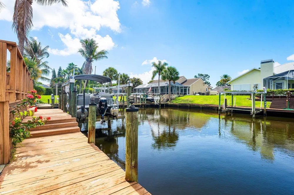 8926 SE North Passage Way Jupiter, FL 33469