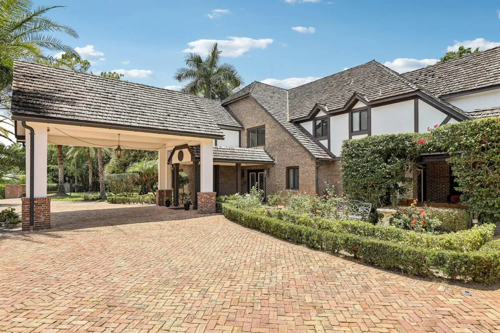 14900 Stirrup Lane Wellington, FL 33414