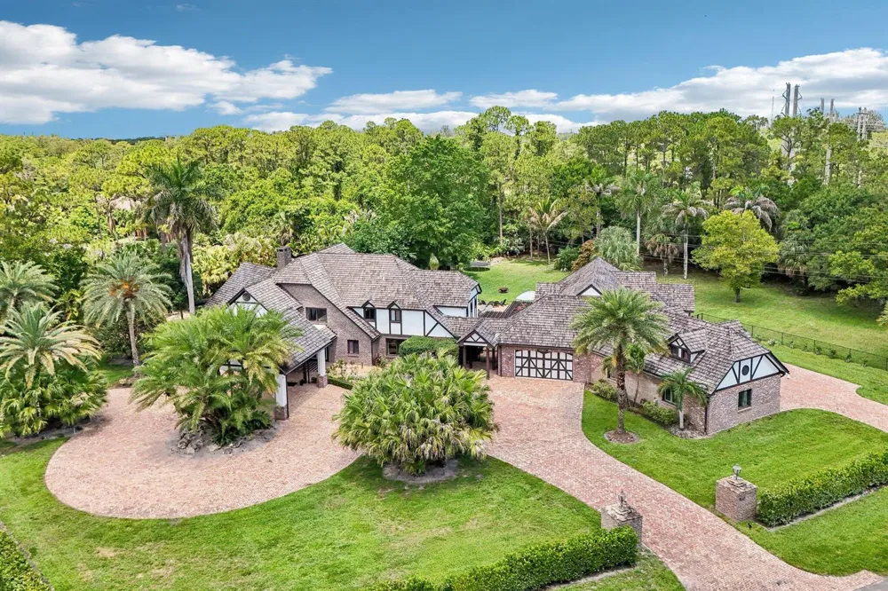 14900 Stirrup Lane Wellington, FL 33414