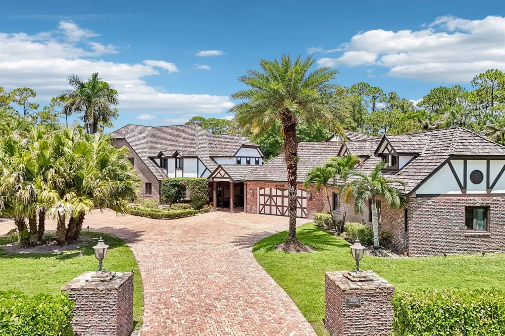 14900 Stirrup Lane Wellington, FL 33414
