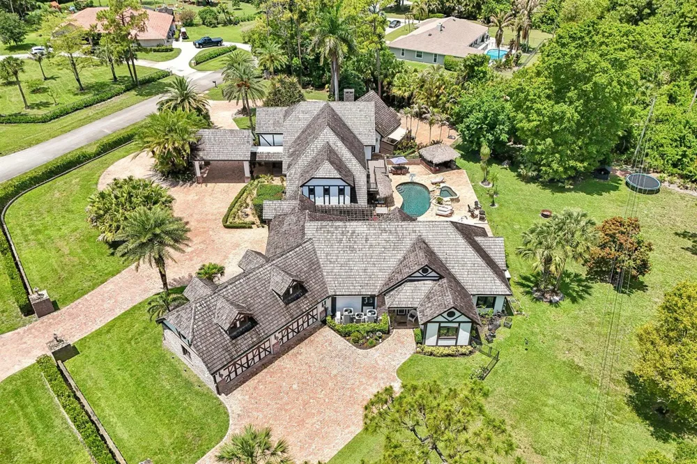 14900 Stirrup Lane Wellington, FL 33414