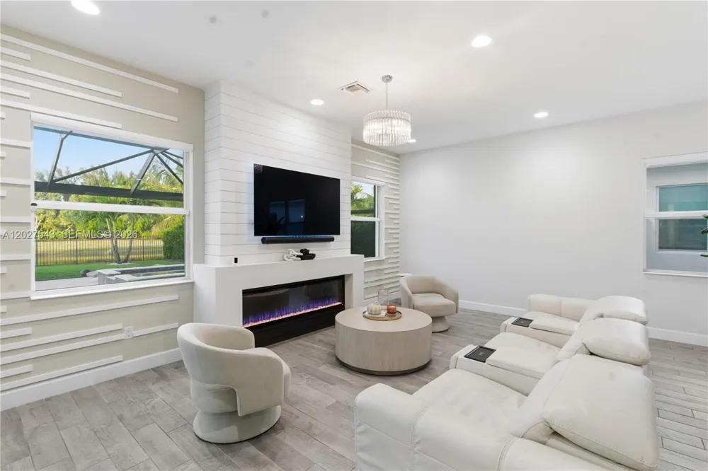 15943 Whippoorwill CIR Westlake, FL 33470