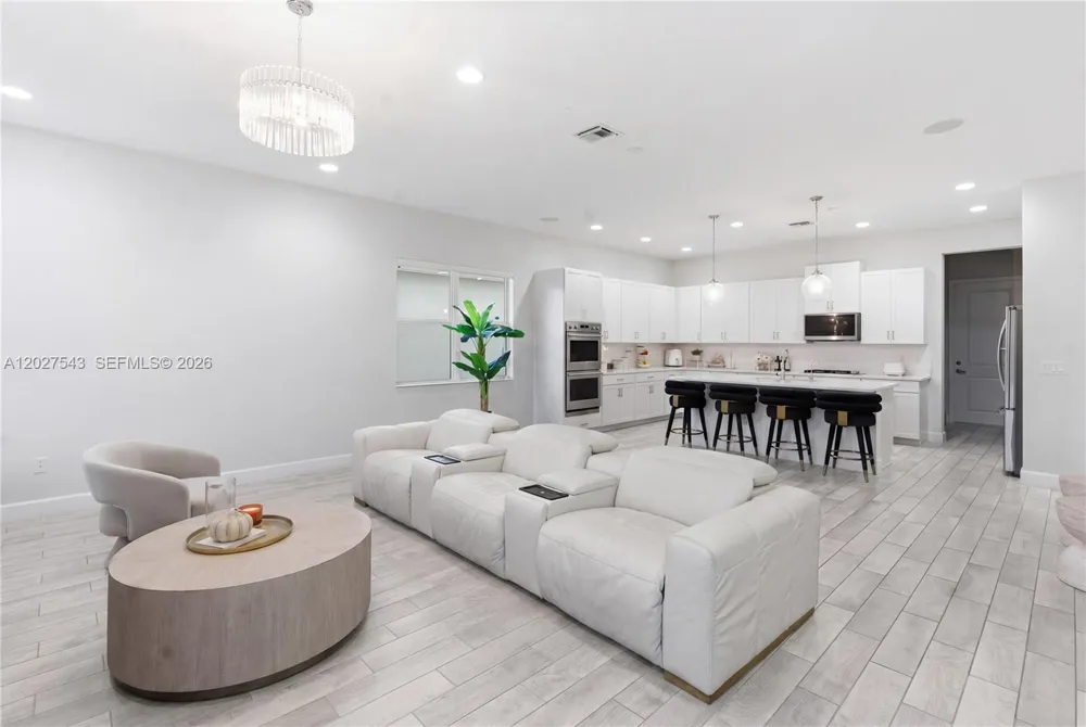 15943 Whippoorwill CIR Westlake, FL 33470