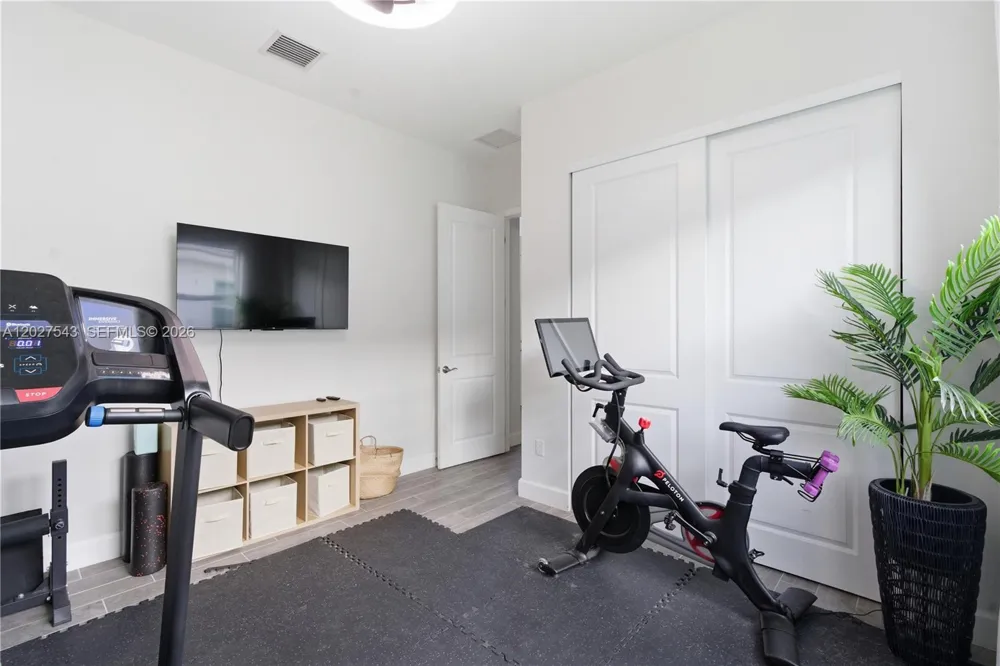 15943 Whippoorwill CIR Westlake, FL 33470