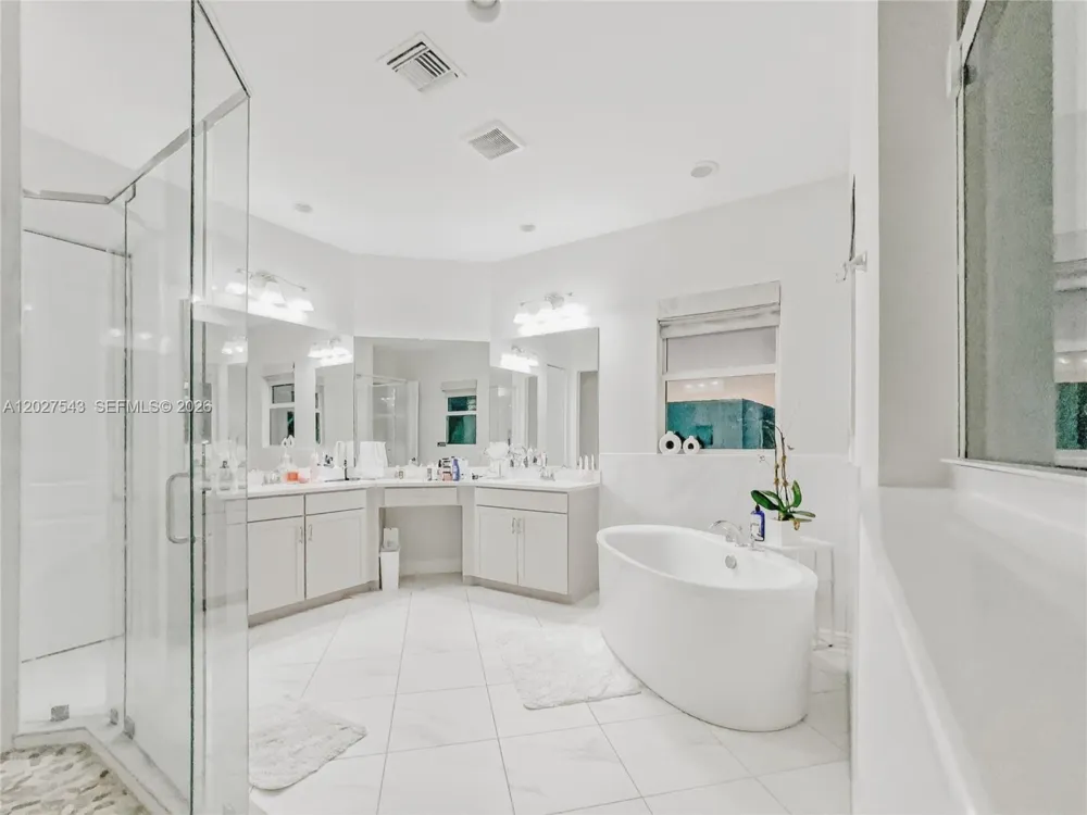 15943 Whippoorwill CIR Westlake, FL 33470