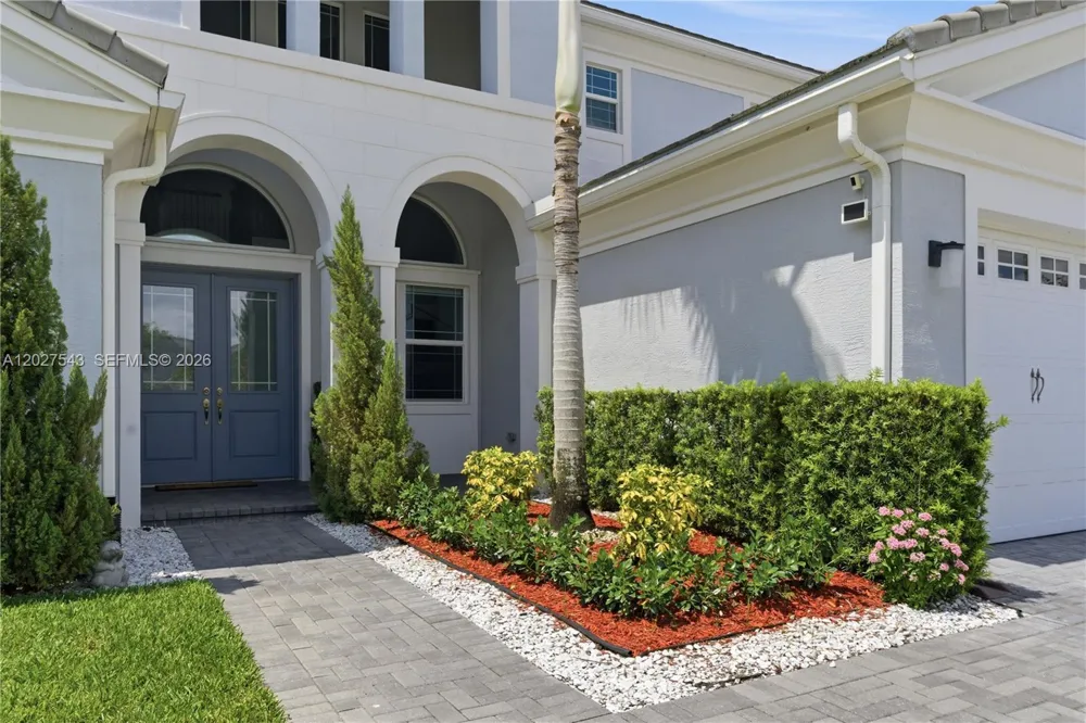 15943 Whippoorwill CIR Westlake, FL 33470