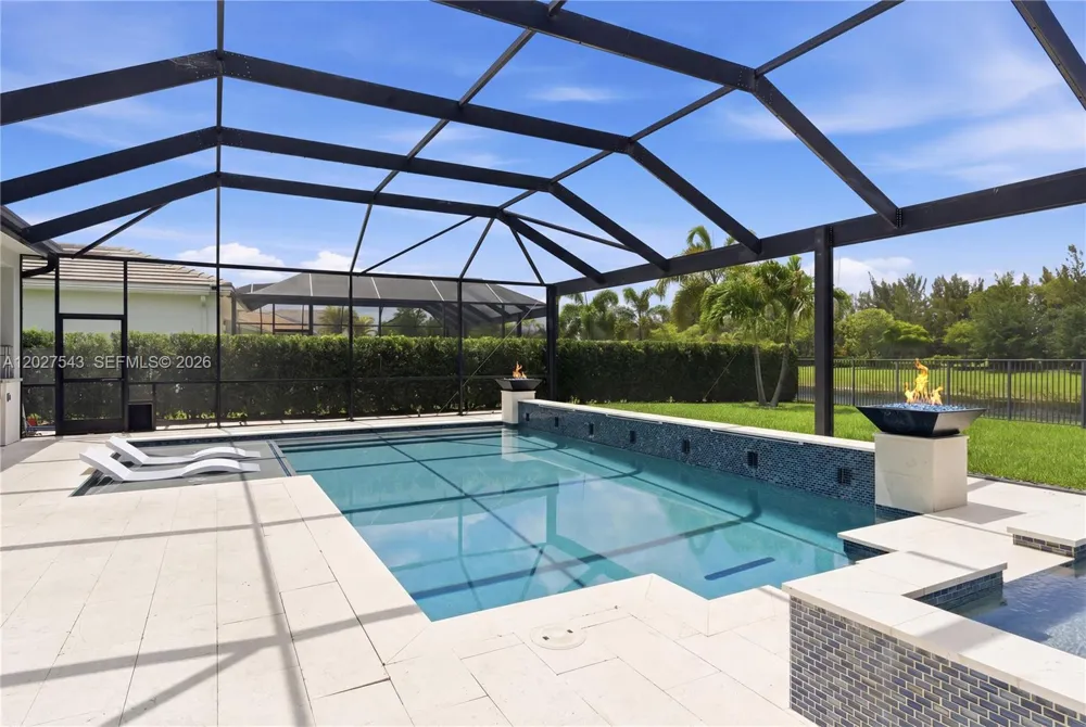 15943 Whippoorwill CIR Westlake, FL 33470