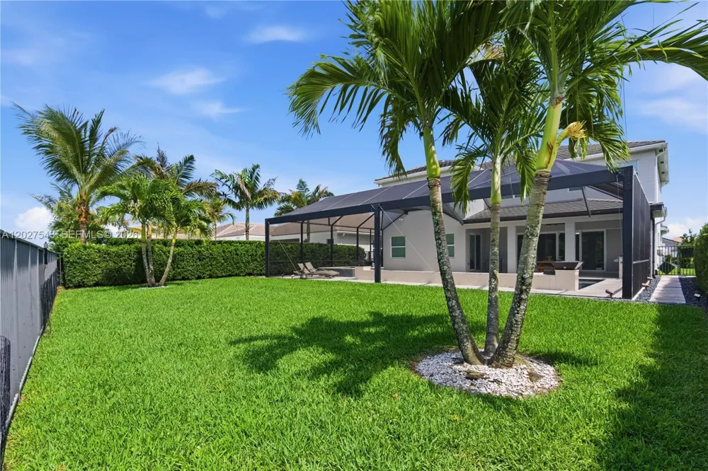 15943 Whippoorwill CIR Westlake, FL 33470