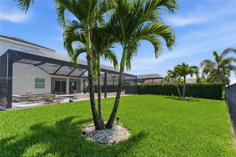 15943 Whippoorwill CIR Westlake, FL 33470