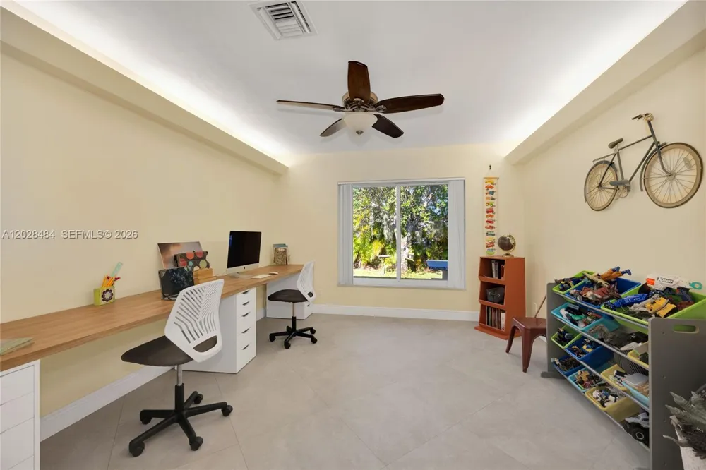 6970 SW 124th St Pinecrest, FL 33156