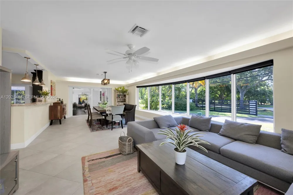 6970 SW 124th St Pinecrest, FL 33156