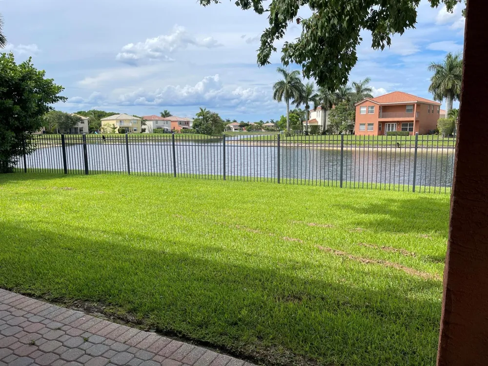 9828 Stover Way Wellington, FL 33414