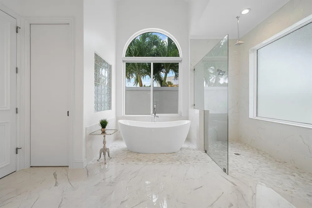 2925 SE Dune Drive Hutchinson Island, FL 34996