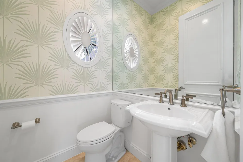 2925 SE Dune Drive Hutchinson Island, FL 34996