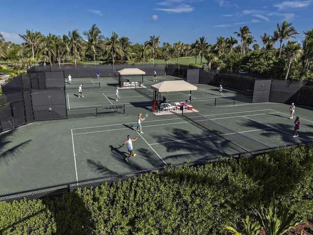 2925 SE Dune Drive Hutchinson Island, FL 34996
