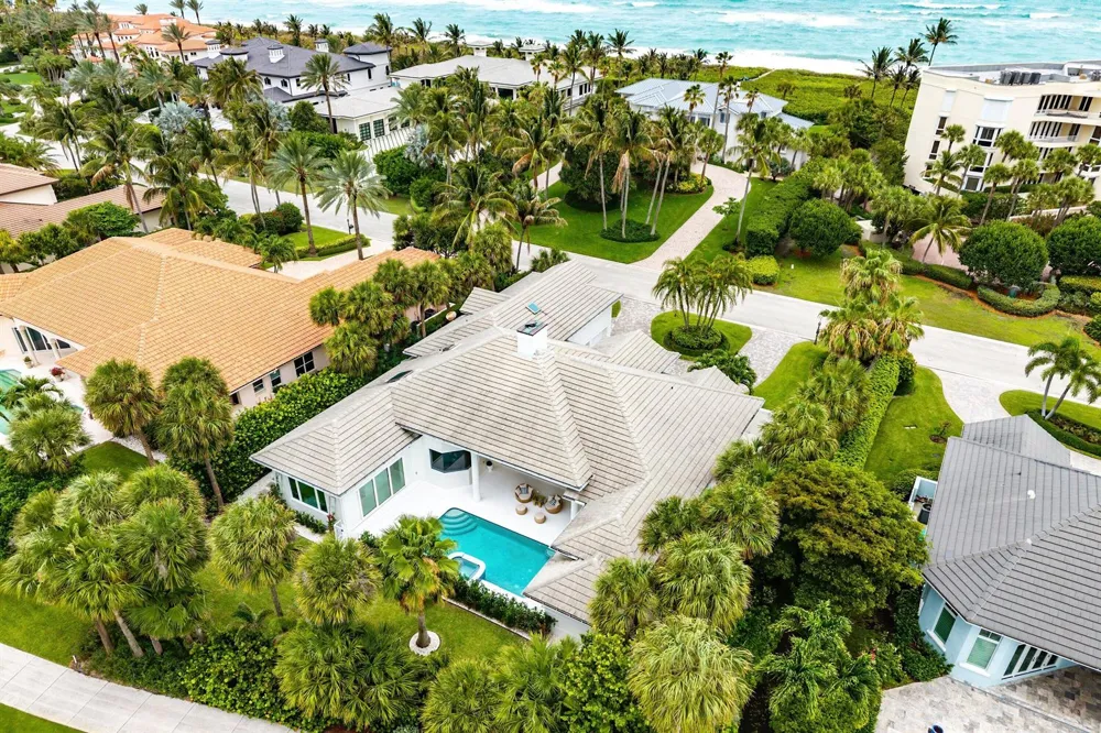 2925 SE Dune Drive Hutchinson Island, FL 34996