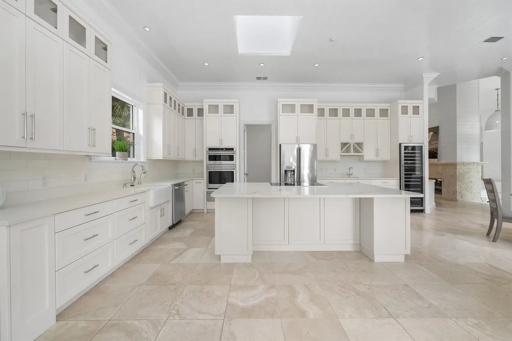 2925 SE Dune Drive Hutchinson Island, FL 34996