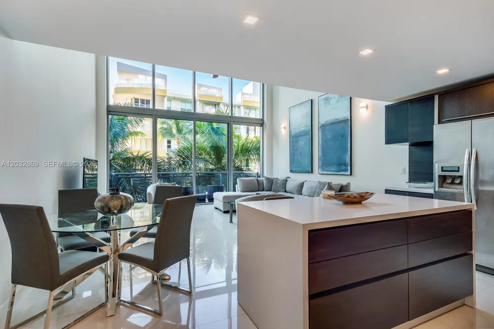 6000 Collins Ave #346 Miami Beach, FL 33140