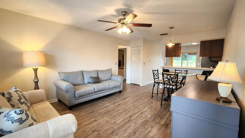 6440 Spring Flower Drive #14 New Port Richey, FL 34653