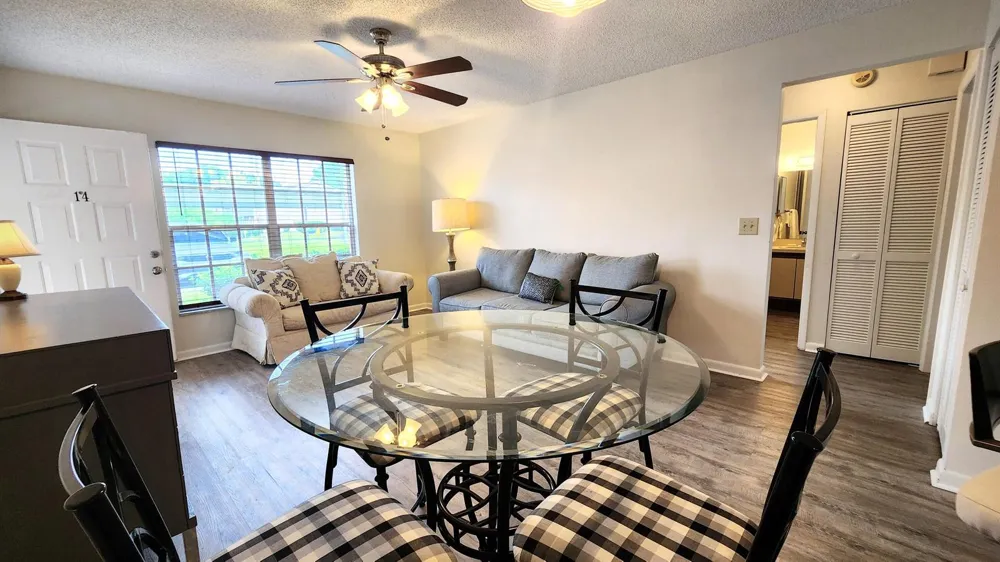 6440 Spring Flower Drive #14 New Port Richey, FL 34653