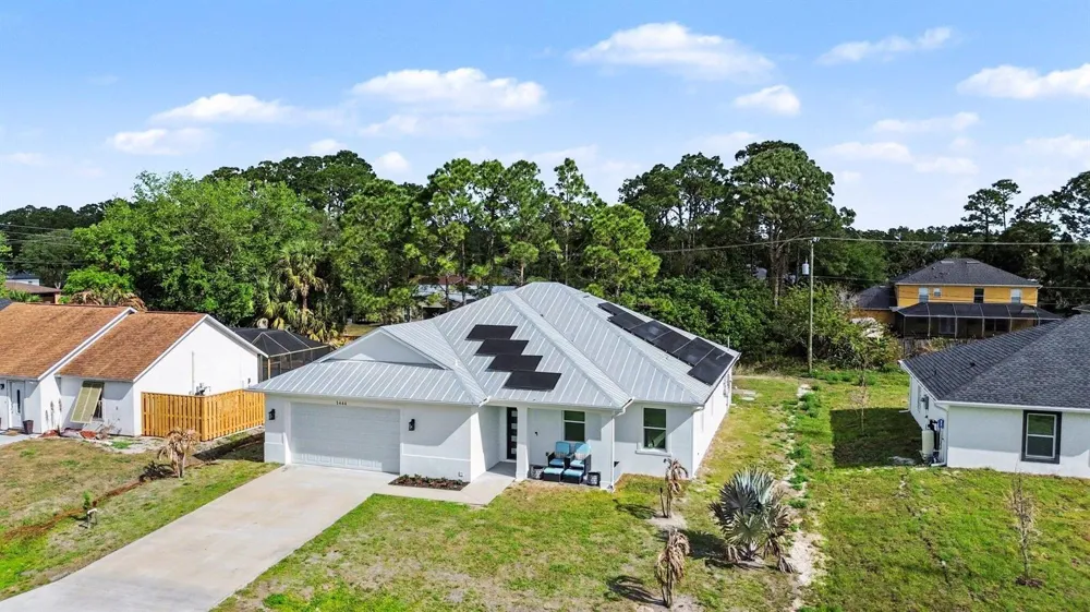 1444 Seeley Circle NW Palm Bay, FL 32907