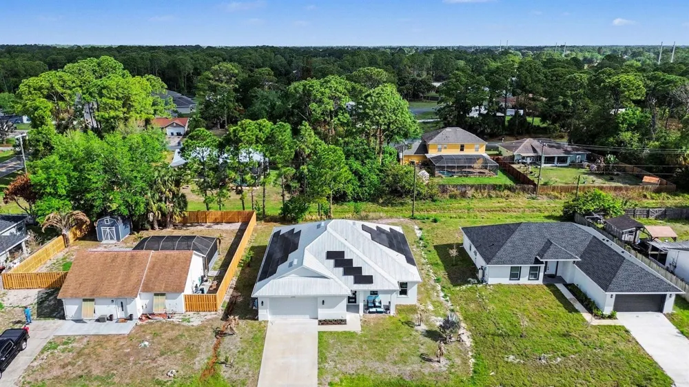 1444 Seeley Circle NW Palm Bay, FL 32907