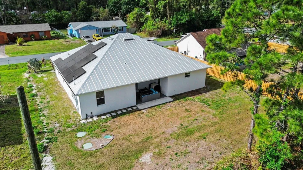 1444 Seeley Circle NW Palm Bay, FL 32907