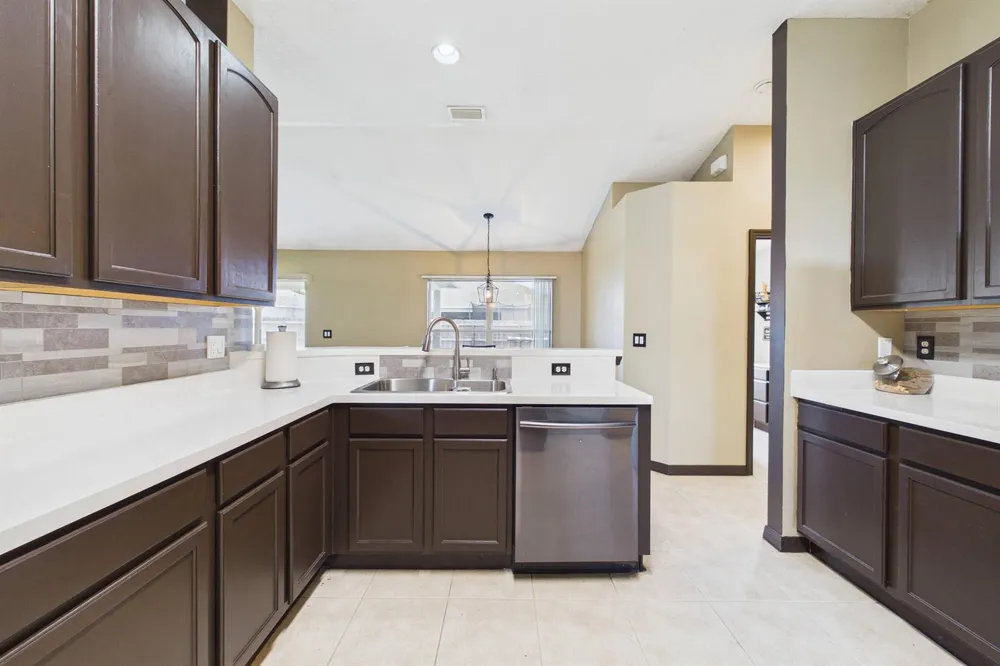 567 Mimosa Street SW Palm Bay, FL 32908