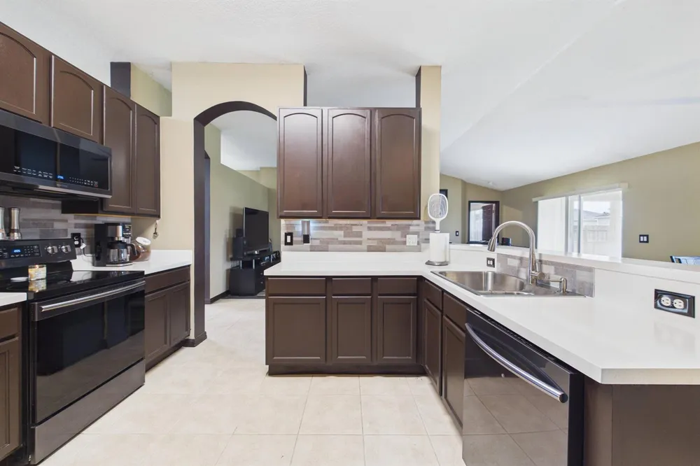 567 Mimosa Street SW Palm Bay, FL 32908