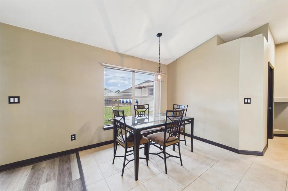 567 Mimosa Street SW Palm Bay, FL 32908