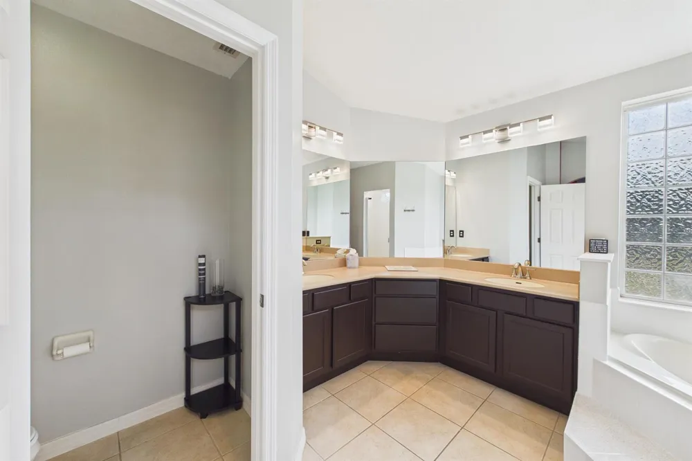 567 Mimosa Street SW Palm Bay, FL 32908