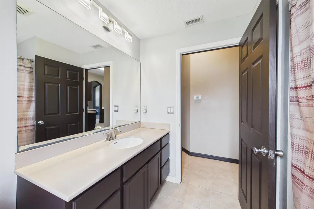 567 Mimosa Street SW Palm Bay, FL 32908