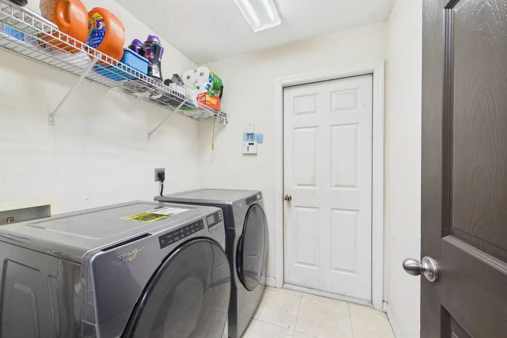 567 Mimosa Street SW Palm Bay, FL 32908