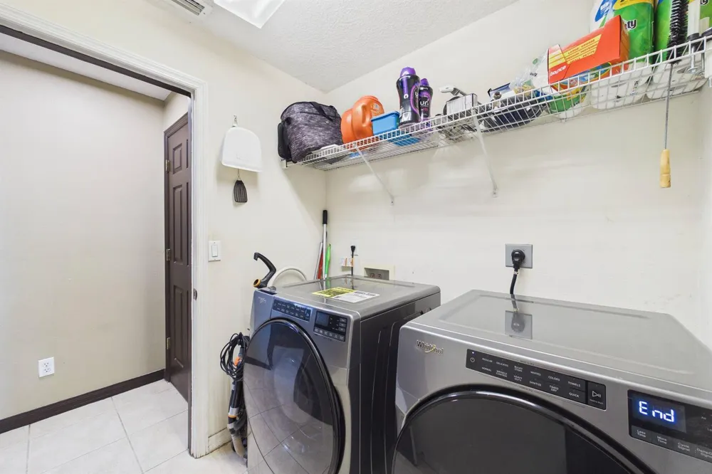 567 Mimosa Street SW Palm Bay, FL 32908