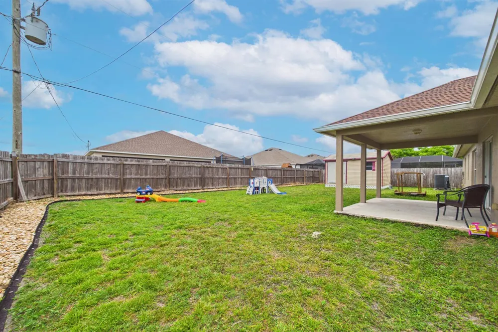 567 Mimosa Street SW Palm Bay, FL 32908